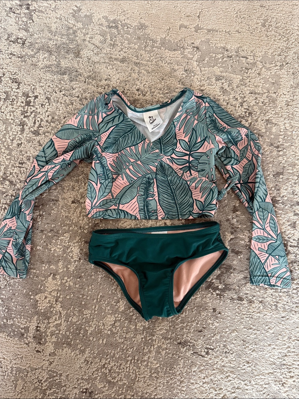 Girls Long-Sleeve Tropical Leaf Rashguard Bikini Set in Pink & Teal